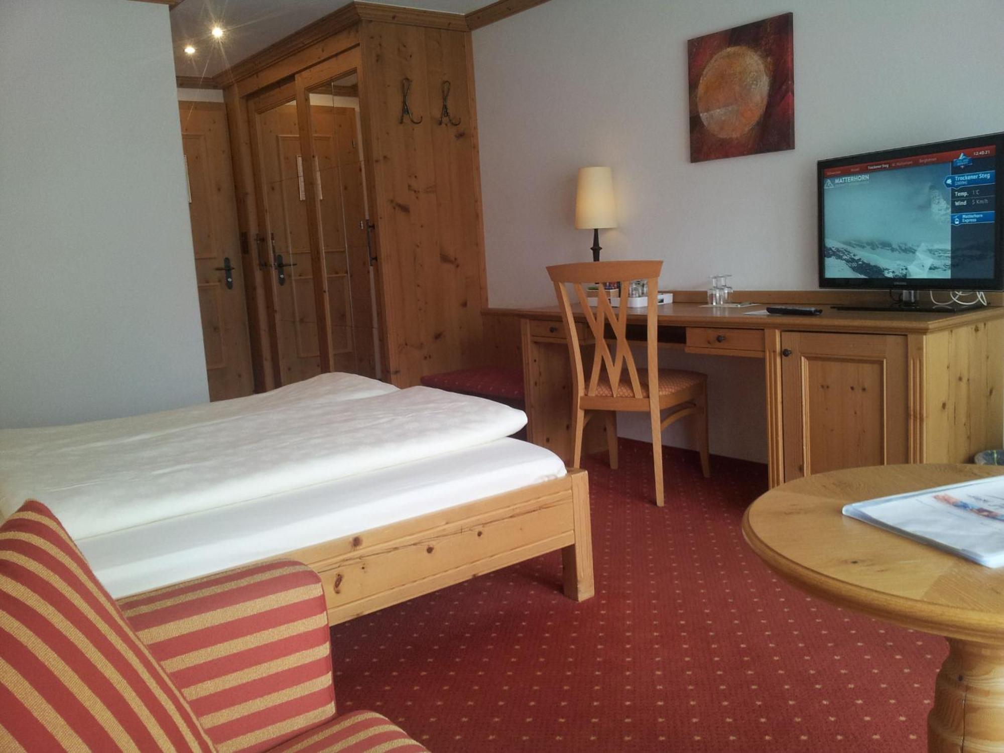 Hotel Dufour Chalet - Adults Only Zermatt Cameră foto
