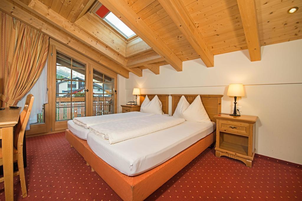 Hotel Dufour Chalet - Adults Only Zermatt Exterior foto